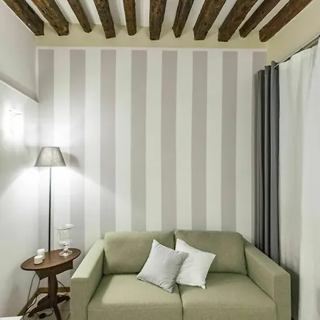 Tiepolo Rialto R&r Lejlighed